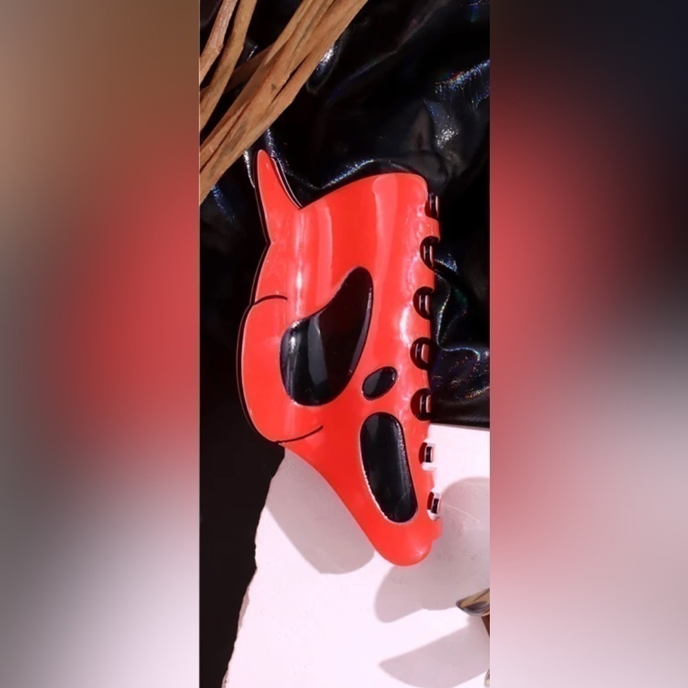 3 For $35 😈 Red Devil Horned Ghost Face Acrylic Acetate Hair Clip - Picture 4 of 5